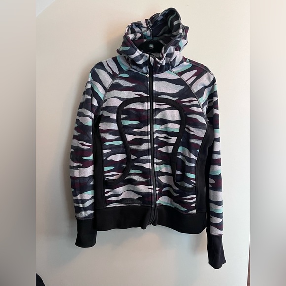 Lululemon Scuba Hoodie - Picture 1 of 4